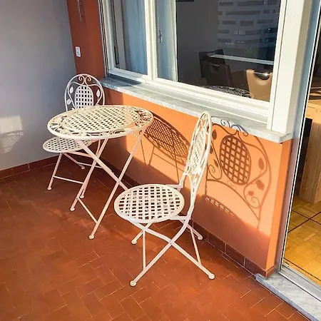 Vivere A - 5 Minuti Da Piazza Grande Appartamento