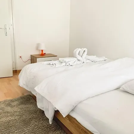 Vivere A - 5 Minuti Da Piazza Grande アパート *